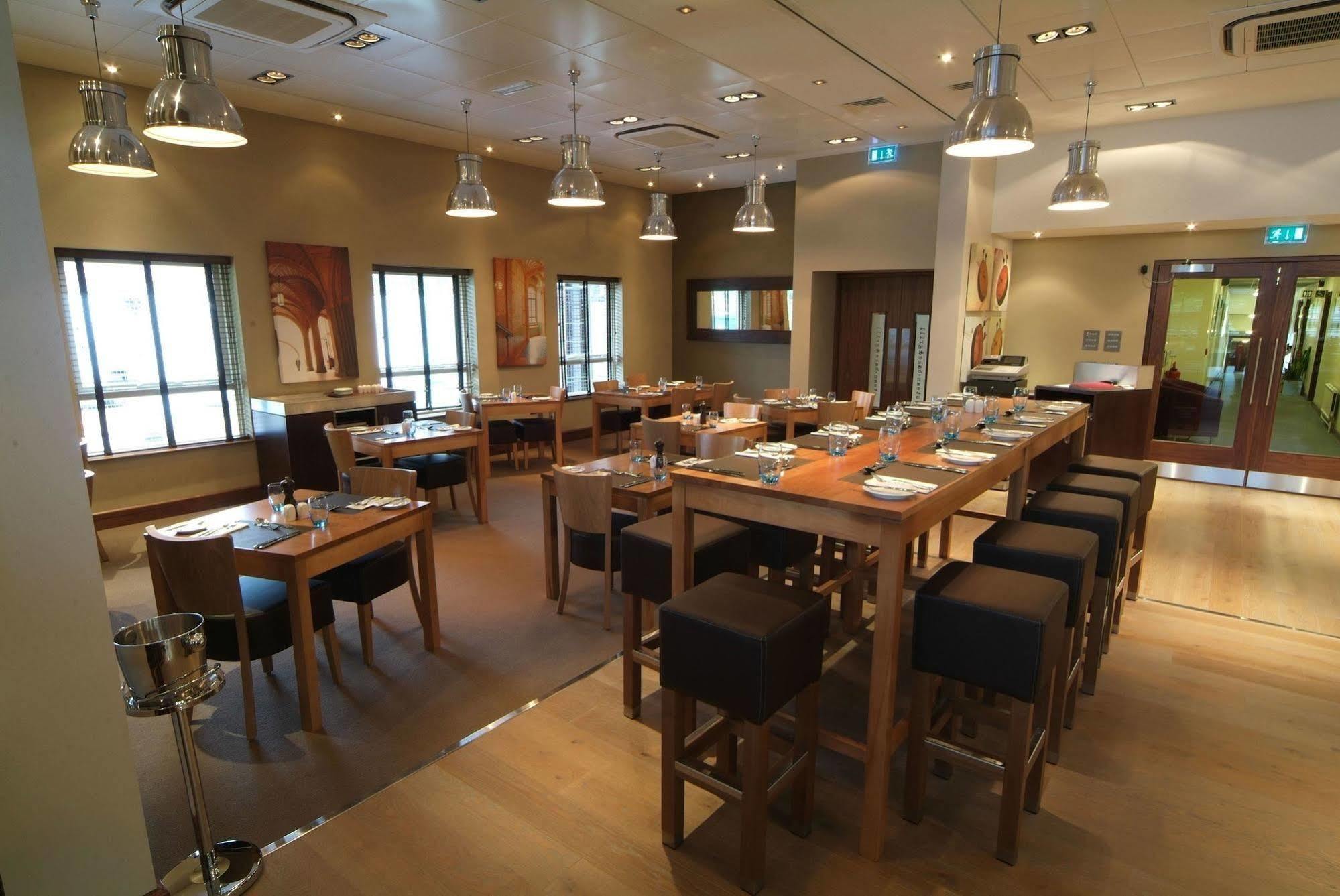Denham Grove Hotel Kültér fotó